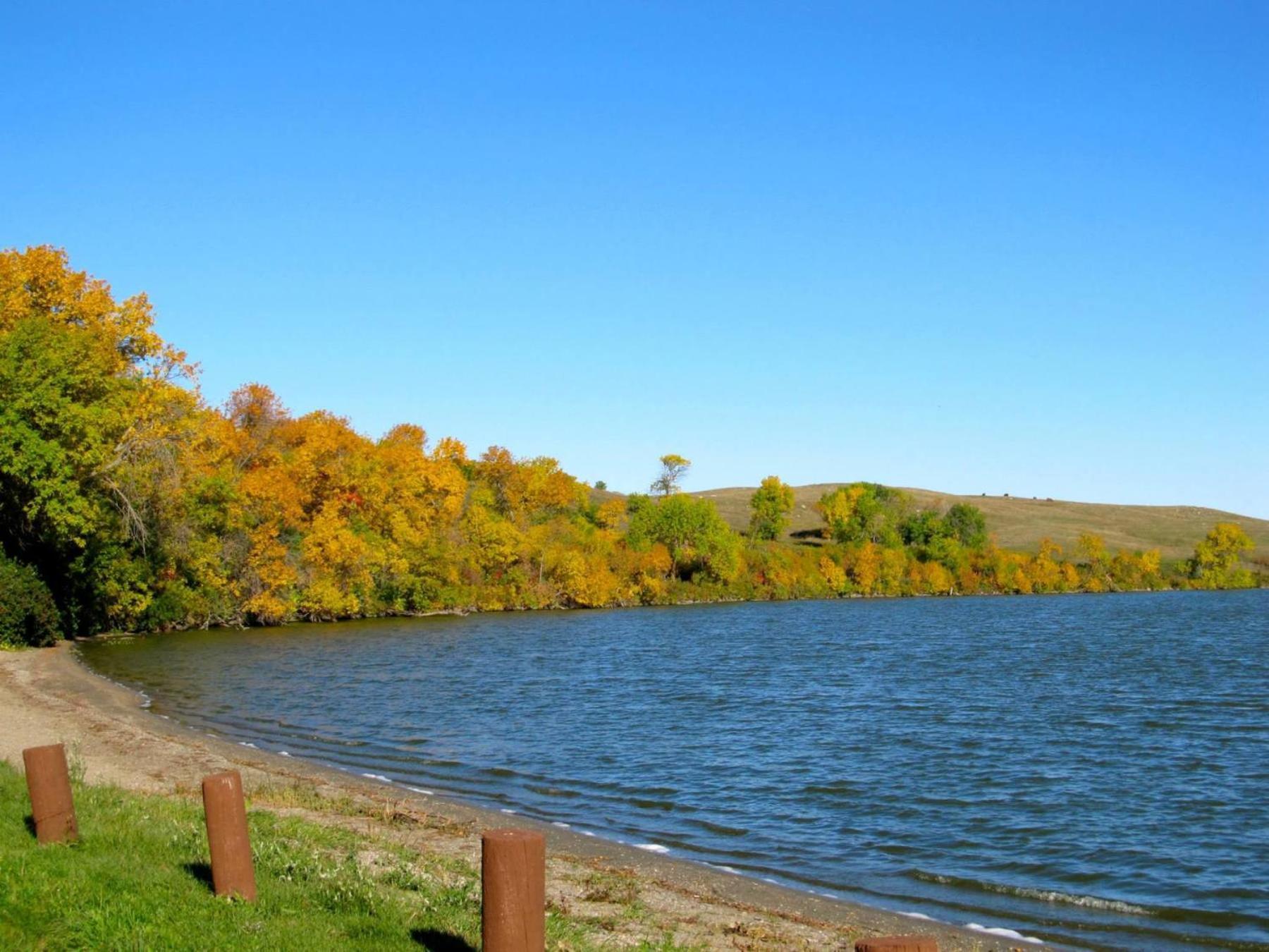 Hébergement de vacances Family Fun! Sleeps 8, King Bed, 2 Queens, And Sofa Bed, Games - In Rogers
